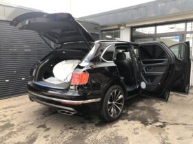 
									Bentley Bentley Bentayga 6.0 4WD Black 2018′ G1YOV full								