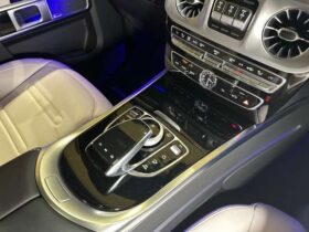 
									Mercedes-Benz G Class G400d AMG Line Pearl White 2021′ GFKBK full								