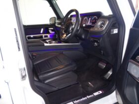 
									Mercedes-Benz G Class G400d Pearl White 2022′ H22M4 full								