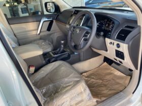
									TOYOTA Land Cruiser Prado TXLpkg 7 Person Matte Black Ed Pearl White 2022′ HA00V full								