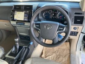 
									TOYOTA Land Cruiser Prado TXLpkg 7 Person Matte Black Ed Pearl White 2022′ HA00V full								