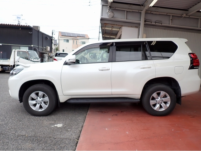 TOYOTA Land Cruiser Prado TX Sunroof 7-seater 4WD Pearl White 2021′ HH2N0