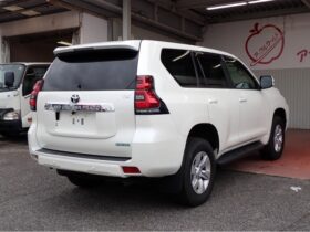
									TOYOTA Land Cruiser Prado TX Sunroof 7-seater 4WD Pearl White 2021′ HH2N0 full								