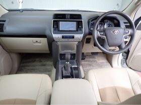 
									TOYOTA Land Cruiser Prado TX Sunroof 7-seater 4WD Pearl White 2021′ HH2N0 full								