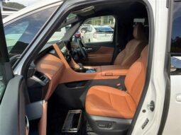 TOYOTA Vellfire 2.5 Z Premier 7 people Pearl White 2023′ HHEVR