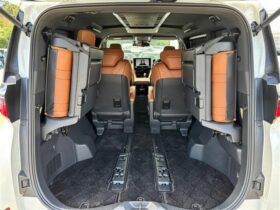 
									TOYOTA Vellfire 2.5 Z Premier 7 people Pearl White 2023′ HHEVR full								