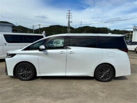 
									TOYOTA Vellfire 2.5 Z Premier 7 people Pearl White 2023′ HHEVR full								