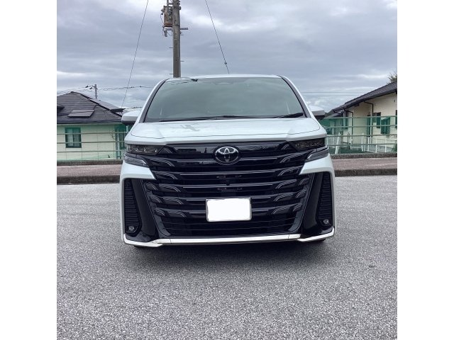 TOYOTA Vellfire Z Premiere White 2023′ HM02X