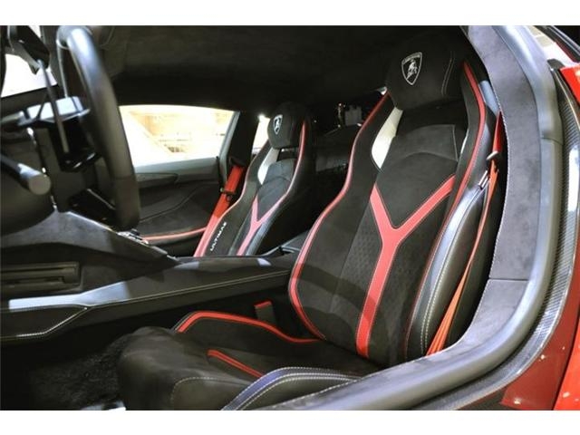 Lamborghini Aventador Ultimate Red 2022′ IHUI3