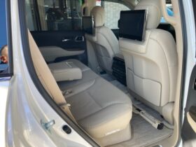 
									TOYOTA Land Cruiser Wagon ZX with Modelista Aero Parts Pearl White 2022′ INAOS full								