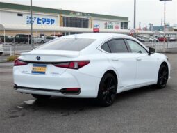 Lexus ES ES300h F SPORT Pearl White 2022′ JKFA1
