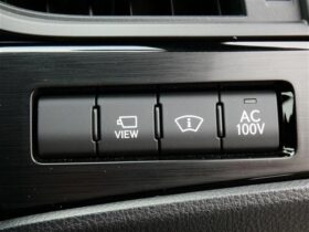 
									Lexus ES ES300h F SPORT Pearl White 2022′ JKFA1 full								