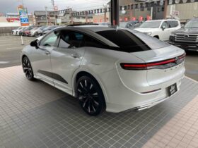 
									TOYOTA Crown CrossOver RS Advanced Moderista   Aero Pearl White 2023′ JQIUL full								
