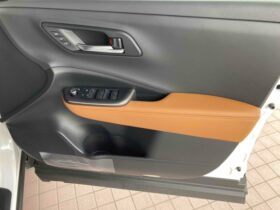 
									TOYOTA Crown CrossOver RS Advanced Moderista   Aero Pearl White 2023′ JQIUL full								