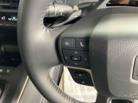 
									TOYOTA Crown CrossOver RS Advanced Moderista   Aero Pearl White 2023′ JQIUL full								