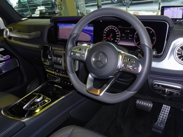 Mercedes-Benz G Class G400d AMG Line Pearl White 2021′ JWY9Y