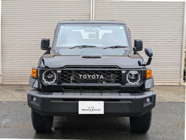 TOYOTA Land Cruiser Wagon AX Black 2024′ JZQI1
