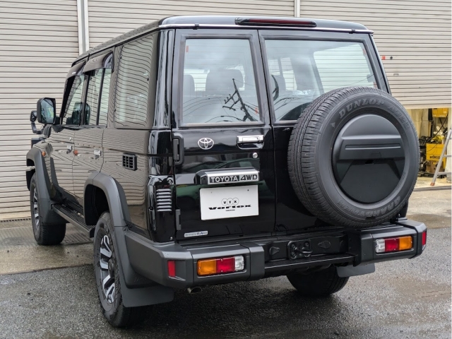 TOYOTA Land Cruiser Wagon AX Black 2024′ JZQI1