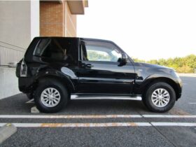 
									MITSUBISHI Pajero 3.0 Short VR-I 4WD Black 2010′ KEFGX full								