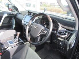 TOYOTA Land Cruiser Prado 2.7 TX 5-seater Modelista Aero Black 2023′ KGKT9