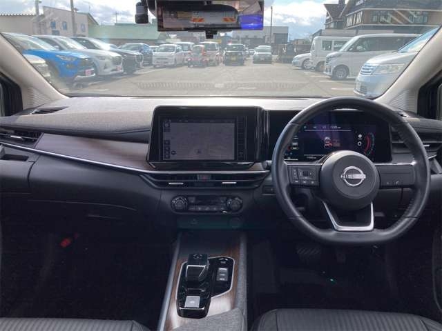 NISSAN AURA G FOUR Leather Edition Gray 2023′ KTBBC