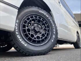 
									TOYOTA Hiace Van Super GL Dark Prime 2 Pearl White 2023′ KXQIN full								