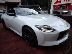 NISSAN Fairlady Z Ver ST Pearl White 2024′ KZJ8D