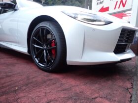 
									NISSAN Fairlady Z Ver ST Pearl White 2024′ KZJ8D full								