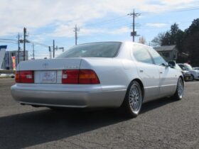 
									TOYOTA Celsior C Specifications Pearl White/Gray 1997′ L83TZ full								