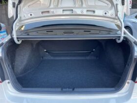 
									HONDA Civic Type R White 2010′ LO6I8 full								